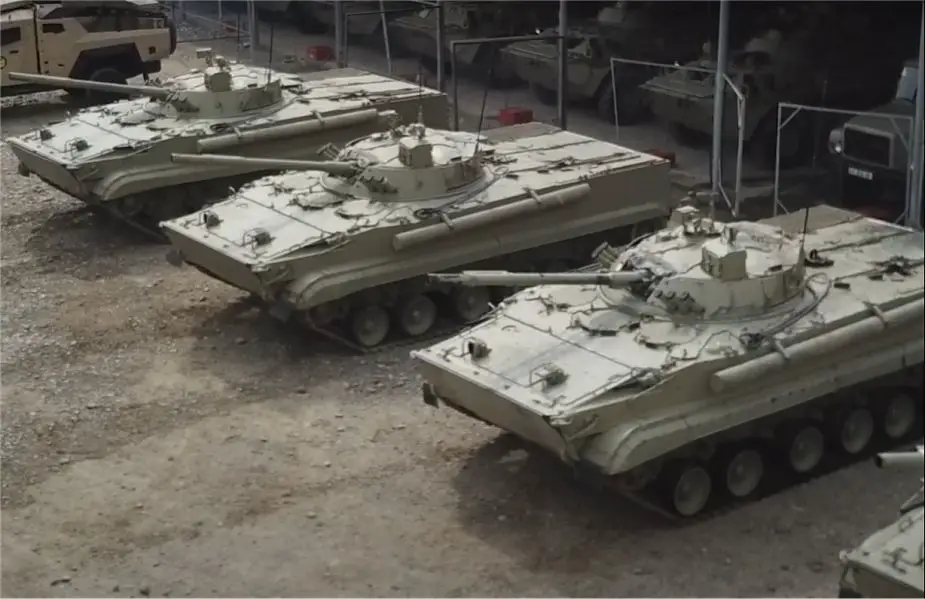 Azerbaijan APC and IFV armored vehicle crews increase combat readiness 925 003