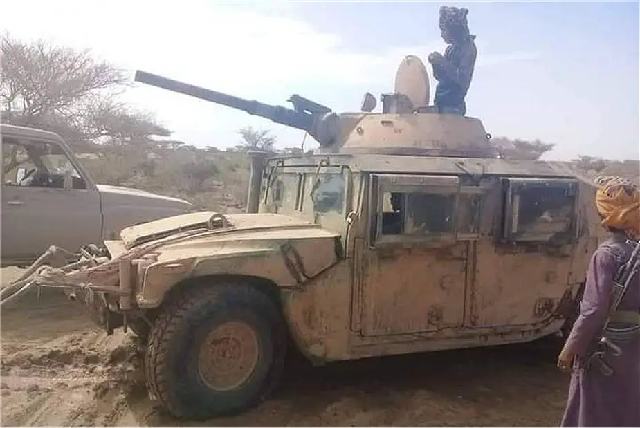 Hybrid_combat_vehicle_Humvee_fitted_with_BMP-1_73mm_turret_used_by_Houthi_militia_in_Yemen_925_001.jpg