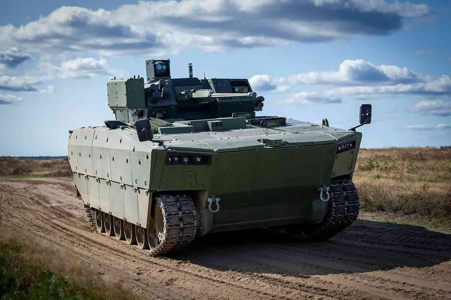 Poland conducts trial and firing test with new Borsuk tracked amphibious IFV 925 002