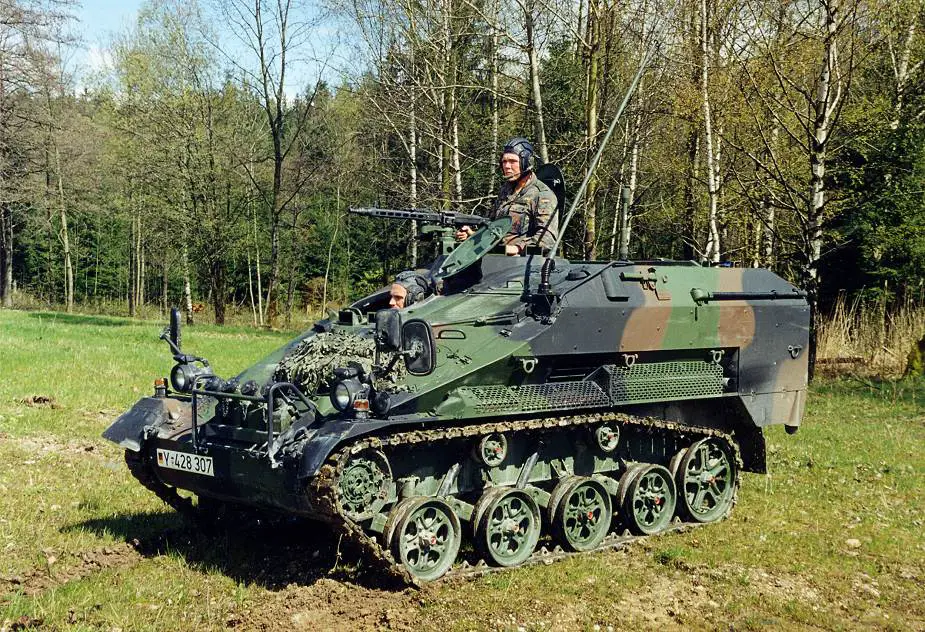 Rheinmetall from Germany develops Wiesel 2 light tracked armored in autonomous variant 925 003