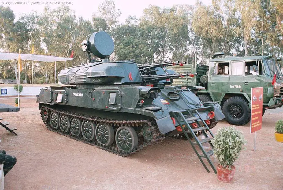 Indian army presents new upgrade of ZSU 23 4 Shilka 23mm anti aircraft tracked armored 925 002