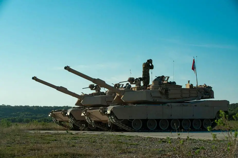 https://www.armyrecognition.com/images/stories/news/2021/july/Poland_to_possibly_buy_M1A1_SEPV3_Abrams_tanks_to_replace_its_T-72_PT-91_MBTs.jpg
