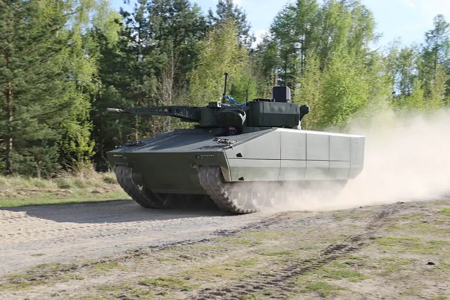 Czech army tests three candidates of tracked armored IFVs to replace BVP 2 Lynx 925 001