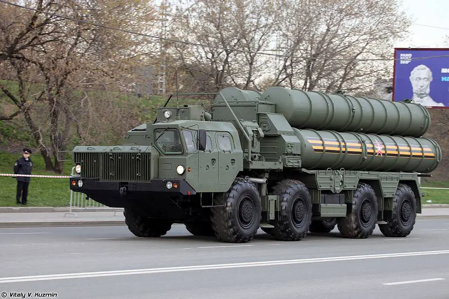 S 400 TEL long range air defense missile systemVictory Day Military Parade 2022 Moscow Russia 925 001