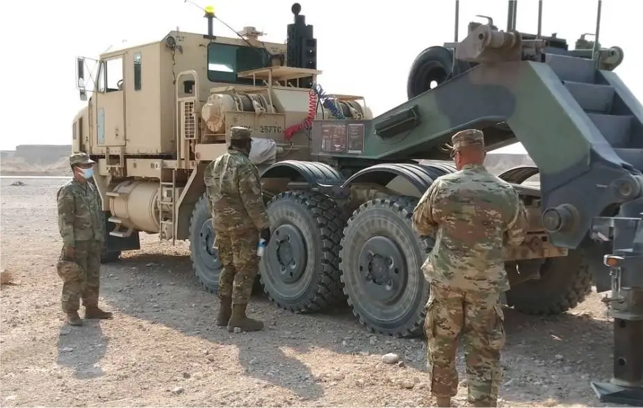 Germany delivers to Ukraine 50 Dingo 2 APCs and 12 M1070 tank transport trucks 925 003