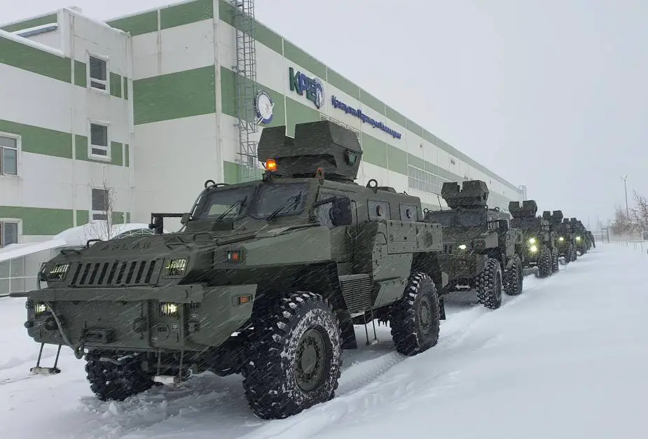 https://www.armyrecognition.com/images/stories/news/2022/february/Kazakhstan_Paramount_Engineering_kpe_delivers_new_batch_of_locally_manufactured_armoured_vehicles_1.jpg