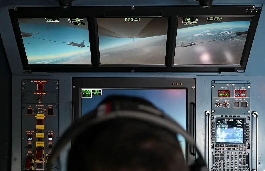 UK Voyagers refuel U.S. Navy Growlers during Red Flag Nellis 22 1 02