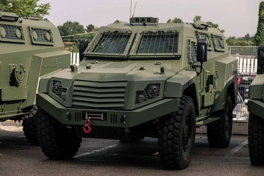 Ukraine_buys_Italian_MLS_SHIELD_4x4_armored_vehicles_manufactured_by_Tekne_925_001.jpg