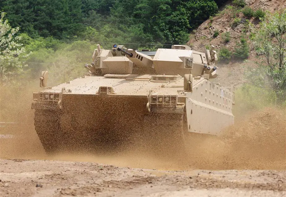 South Korea Hanwha Defense demonstrates combat capabilities of AS 21 Redback tracked armored IFV 925 002