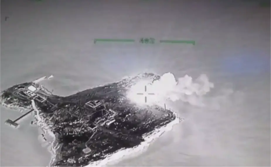 Ukrainian Bayraktar TB2 UCAV destroys Russian Mil Mi 8 helicopter