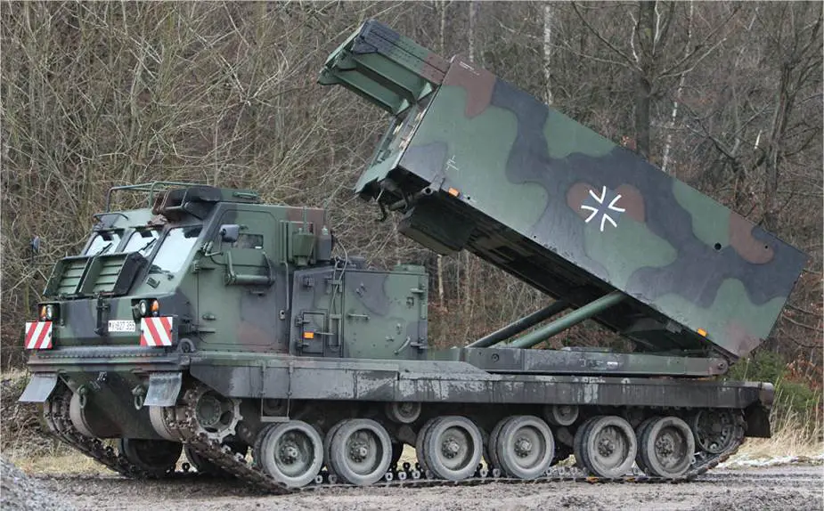 Germany to supply Ukraine with two more MARS II rocket launchers and 4 PzH 2000 155mm howitzers 925 002