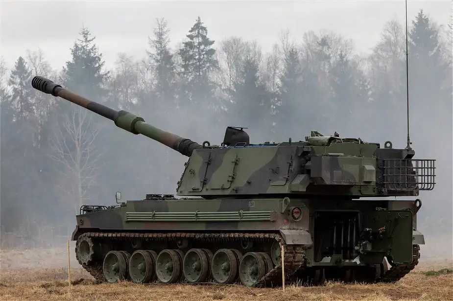 Estonia signs new defense contract to procure 12 K9 155mm self-propelled howitzers