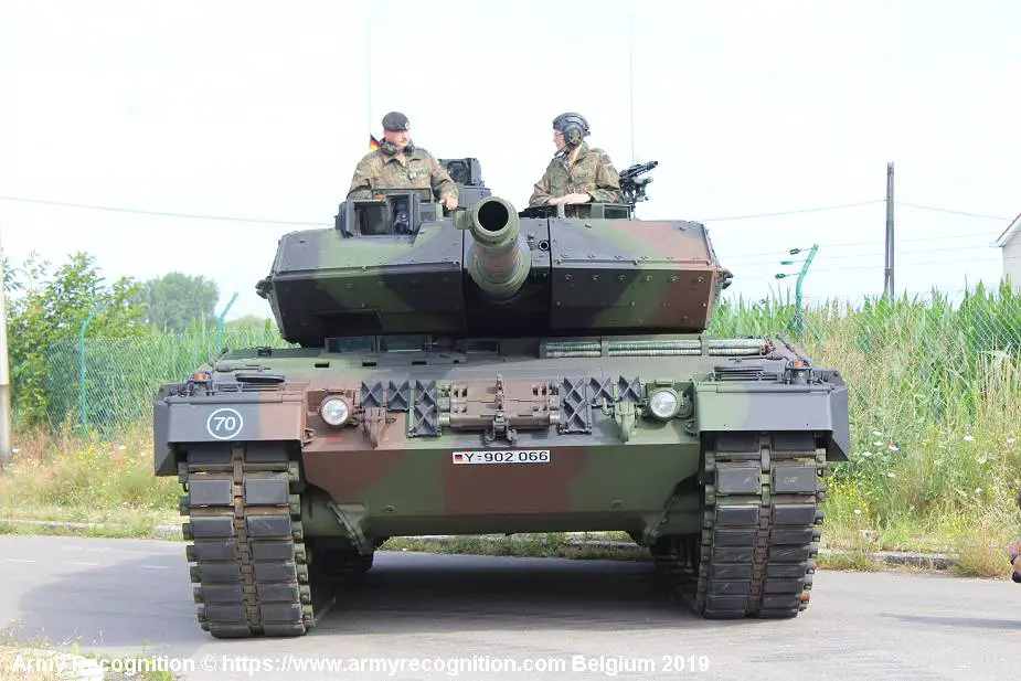 Germany agrees the delivery to Ukraine of 14 Leopard 2A6 one of most powerful tanks in the world 925 002