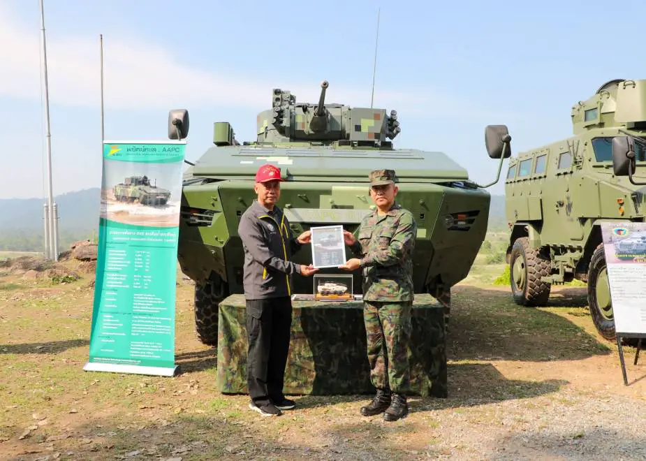 DTI_Thailand_delivered_Sea_Tiger_AAPC_8x8_Amphibious_Armored_Personnel_Carriers_to_Royal_Thai_Marine_Corps_2.jpg