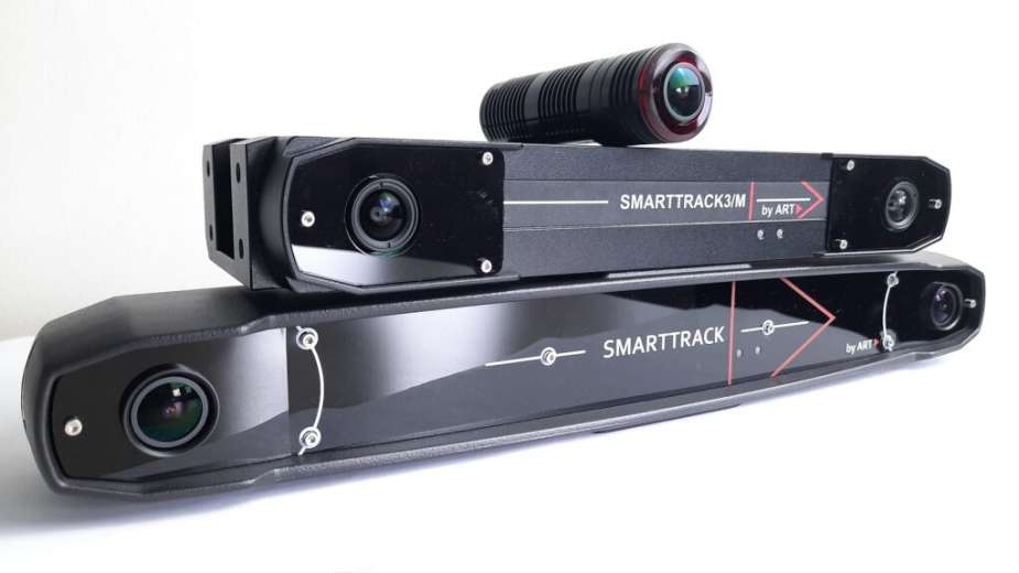 Vrgineers and ART deliver mixed reality tracking system for future pilot training 3