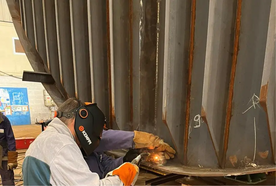 Russian Vyborg Shipyard laid the Purga ice class coastguard ship of project 23550 925 001