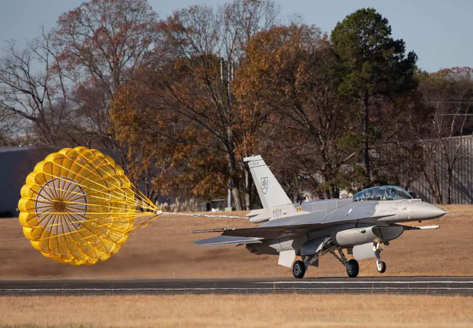 Slovak Air Force receives first two F 16 Block 70 fighters 2
