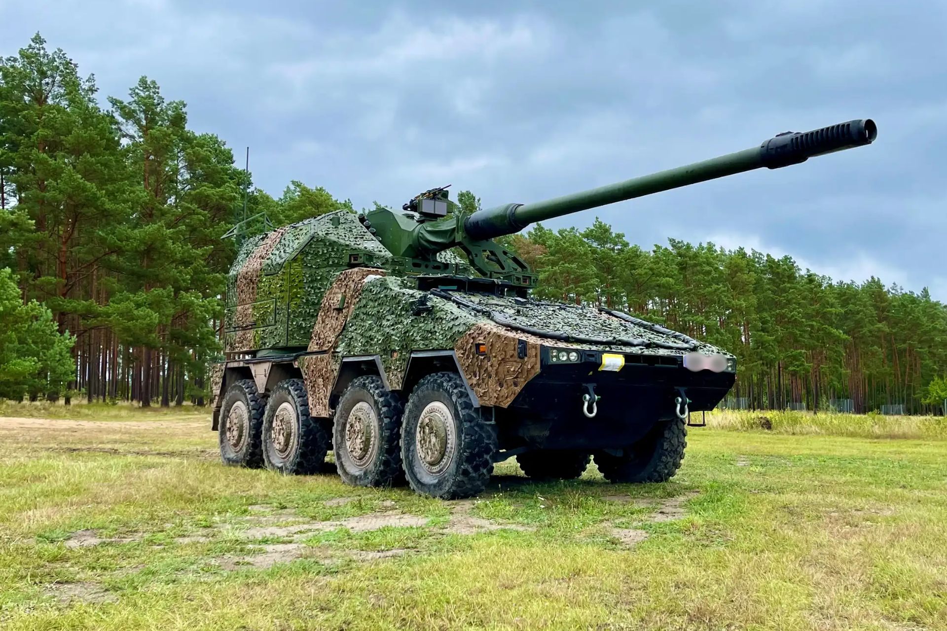 Germany to order 229 RCH 155 Boxer self propelled howitzers with deliveries starting in 2028