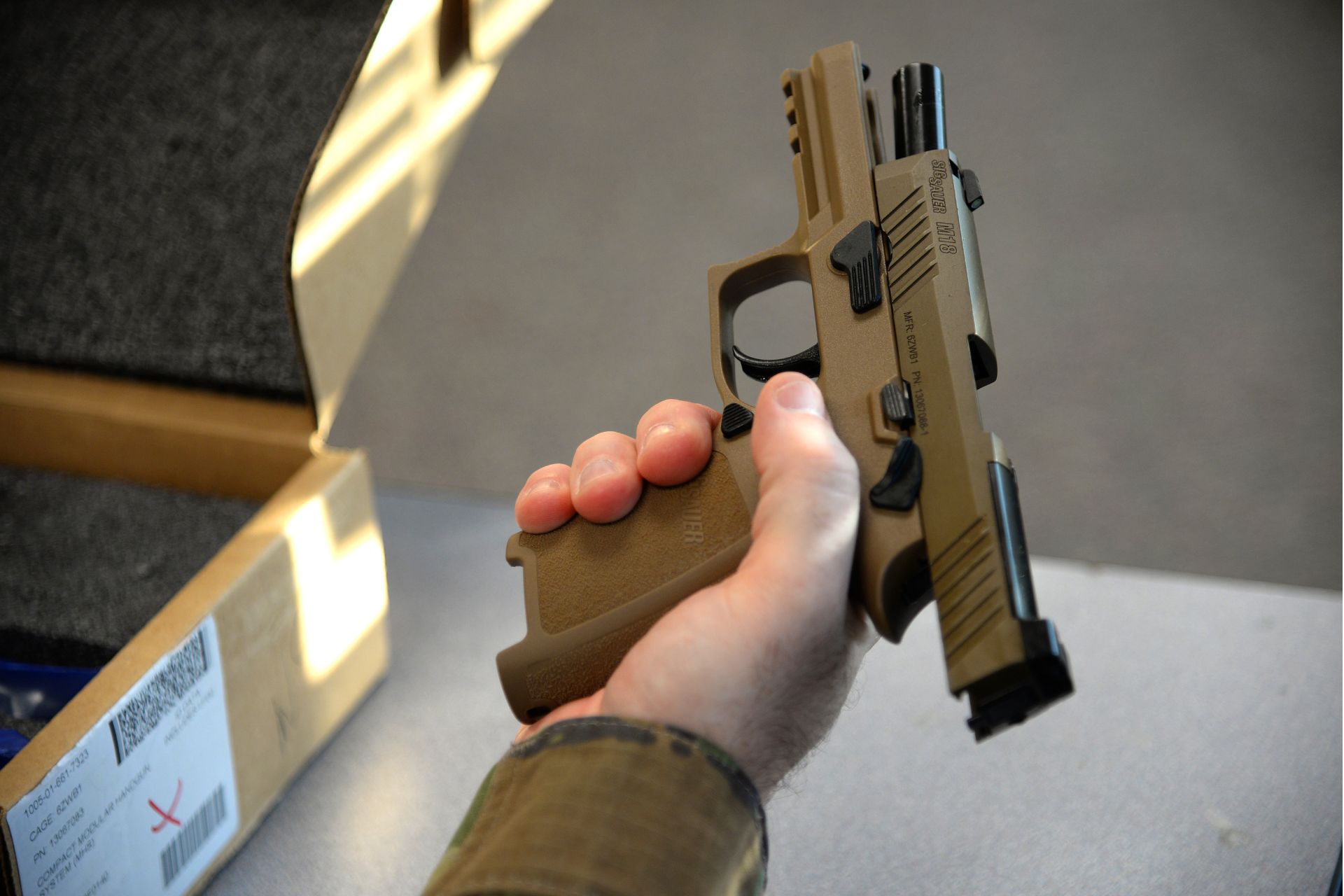 Switzerland turns to SIG Sauer P320 as next 9mm service pistol for its troops
