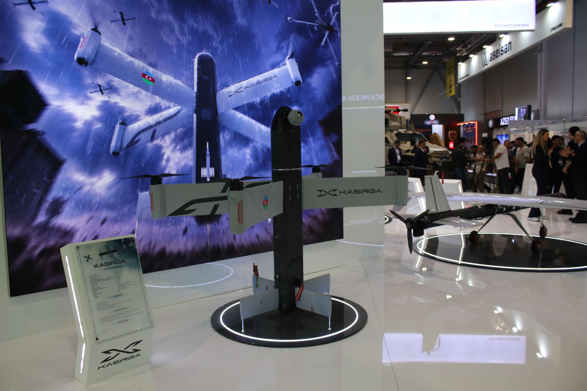Azerbaijan’s KASIRGA VTOL drone combines reconnaissance, autonomous flight and precision strike capabilities in a compact design (Picture Source: Army Recognition Group)