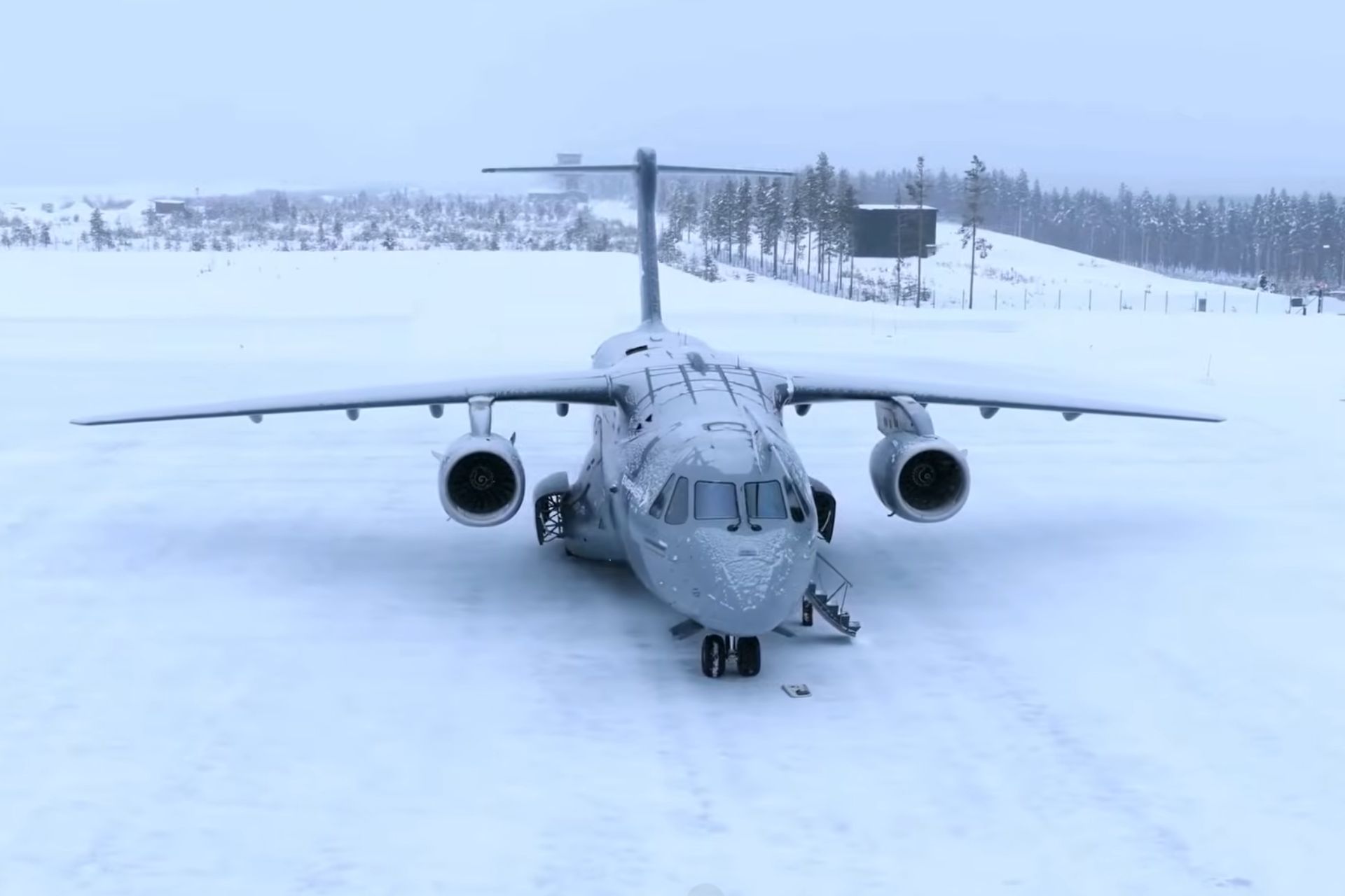 Embraer Proves KC-390 Arctic Airlift Capability in Sweden for NATO Tactical Missions