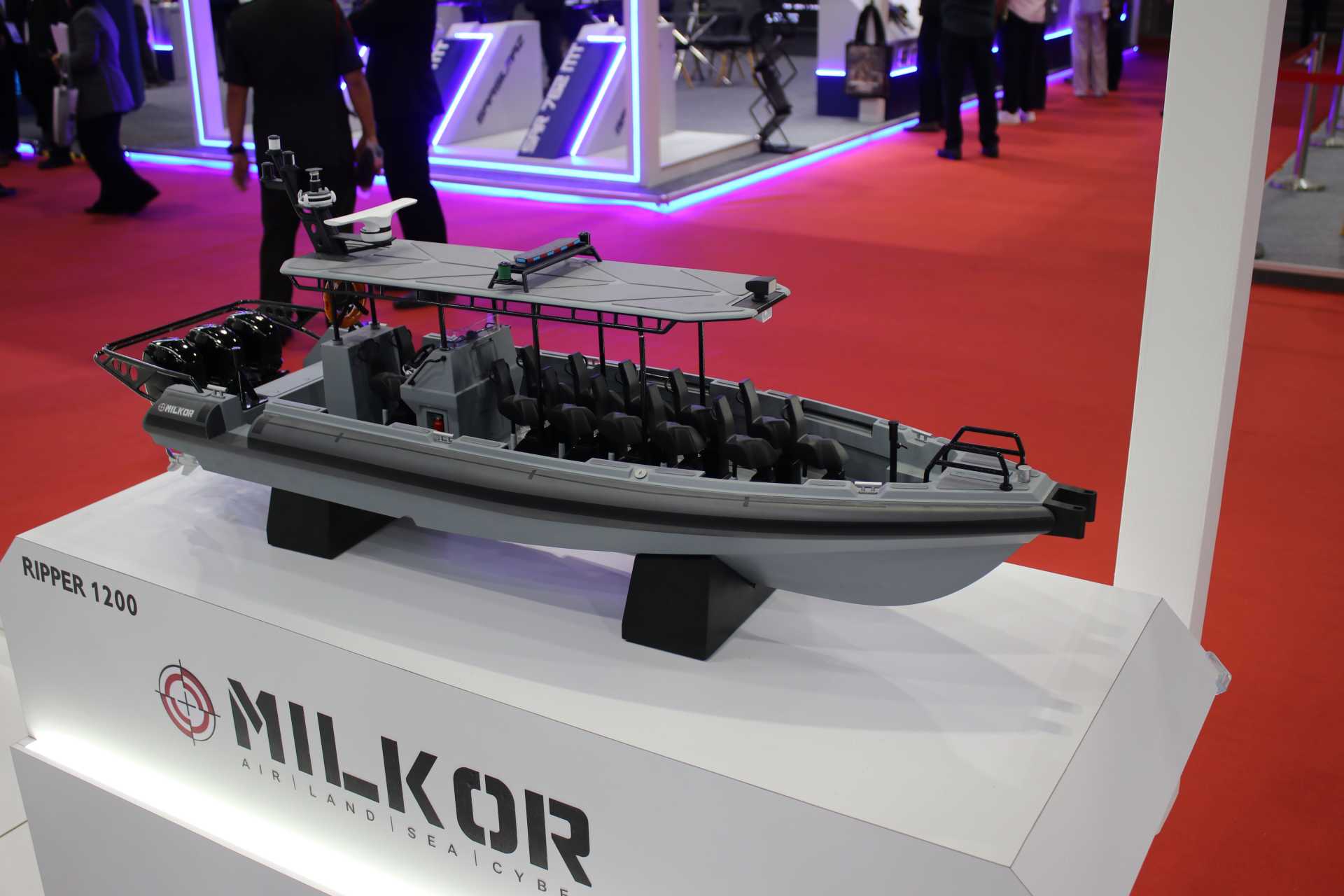 Ice Ripper Boat Milkor presents Ripper 1200 patrol boat in Malaysia for special ...