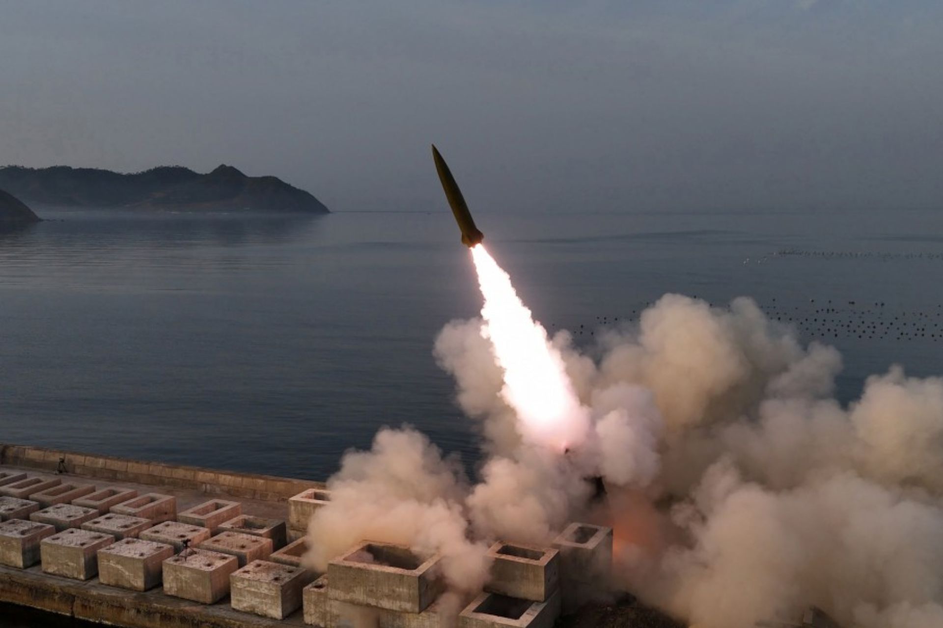 North Korea Tests 5 Hwasong-11 Ballistic Missiles with Cluster Warhead Capability