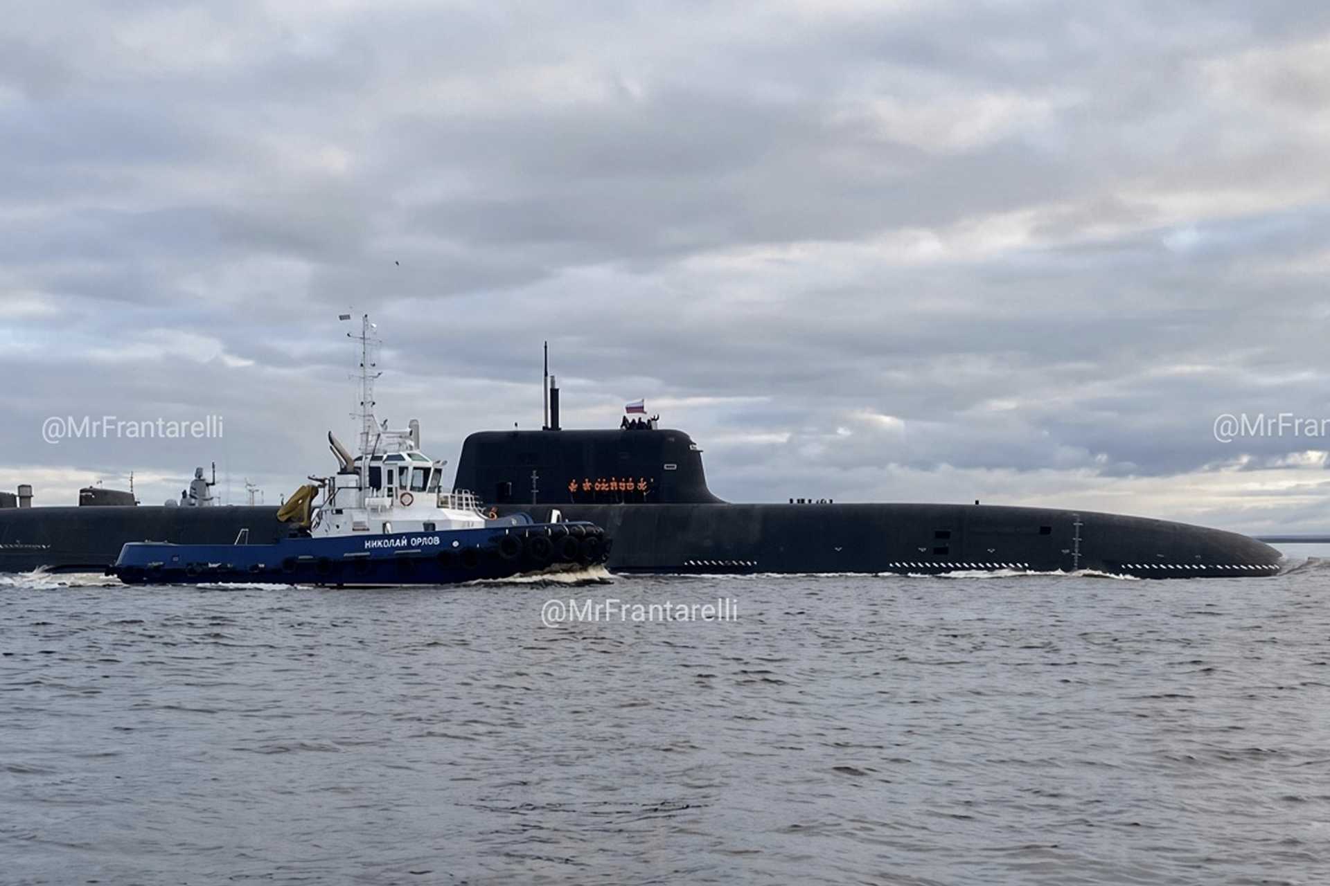The Khabarovsk is the first Russian nuclear-powered submarine built specifically to carry and launch six long-range, nuclear-powered Poseidon underwater weapons against strategic targets. (Picture source: X/Massimo Frantarelli)