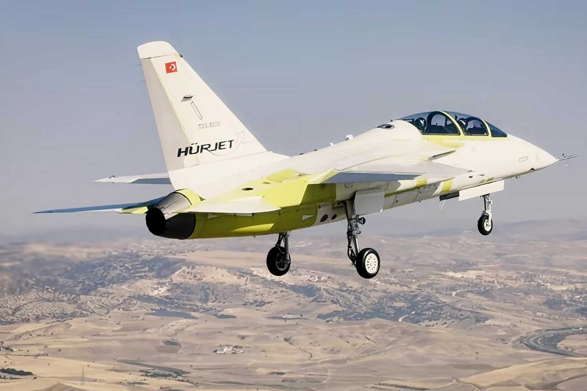 On August 30, 2026, the first production Hürjet built for the Turkish Air Force flew for 18 minutes, marking the transition from testing prototypes to testing aircraft that will actually be delivered to operational units. (Picture source: TAI)