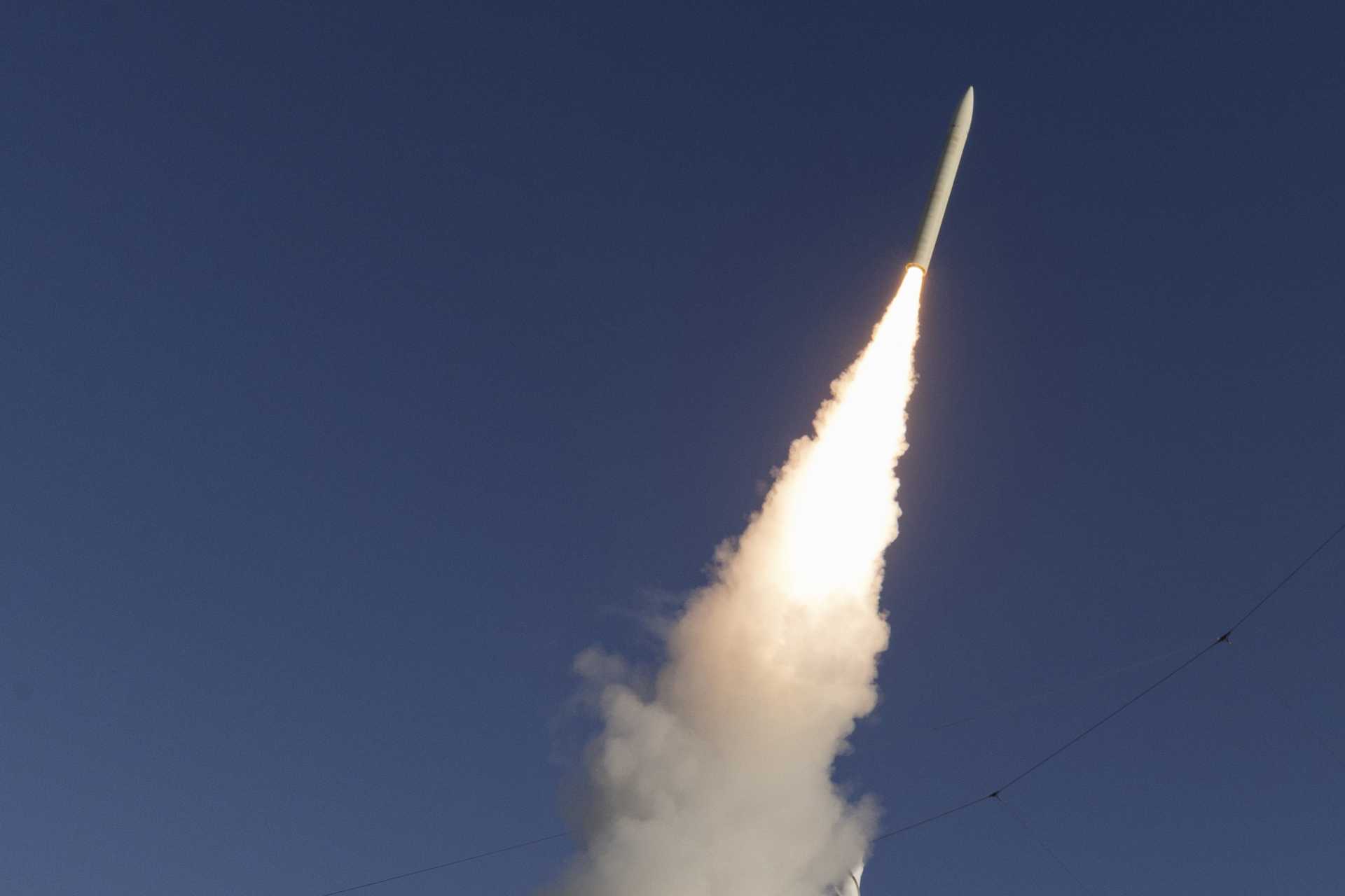 On a hypersonic missile, sustained flight at Mach 3 to Mach 5 heats the missile’s nose, leading edges, engine inlet and control surfaces to temperatures that can exceed 1,000°C, depending on altitude, flight duration and local airflow. (Picture source: illustrative image from US DoD)