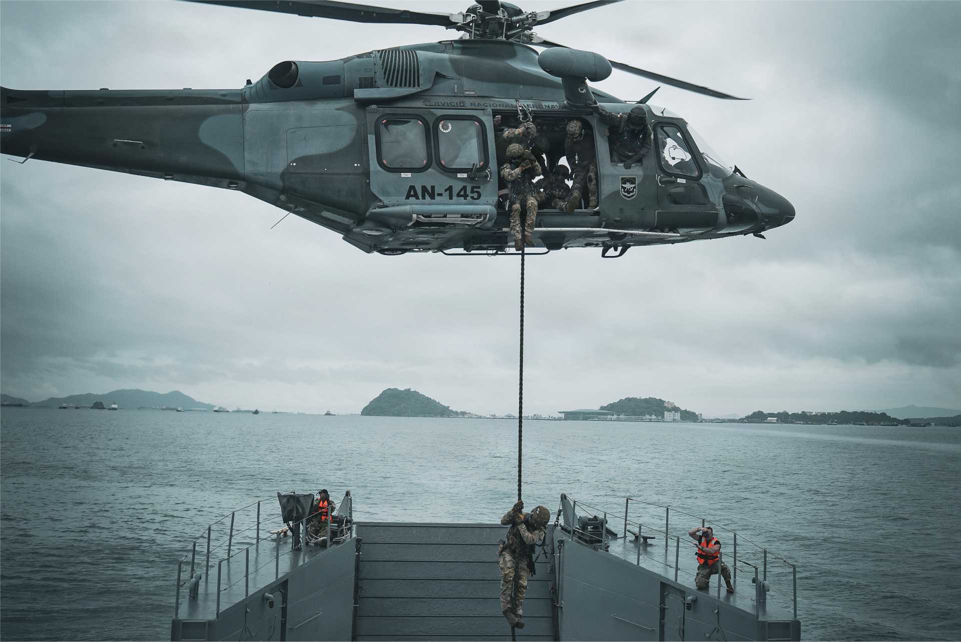 Panamanian security forces conduct maritime boarding and interdiction training with U.S. Special Operations personnel during PANAMAX 2026 in the Bay of Panama on July 20, strengthening security around the Panama Canal.