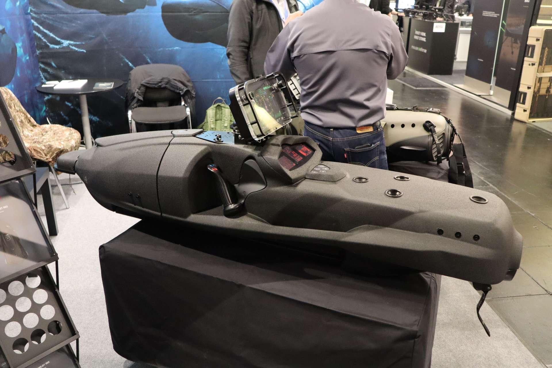 German Rotinor Displays Black Shadow Combat Diver Jet with 20 km Range for Special Operations