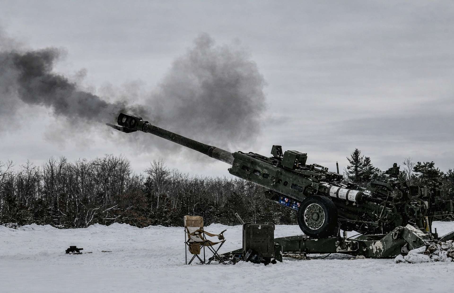 U.S. Army Moves to Replace M777 With New Wheeled 155mm Howitzer for Stryker Brigades