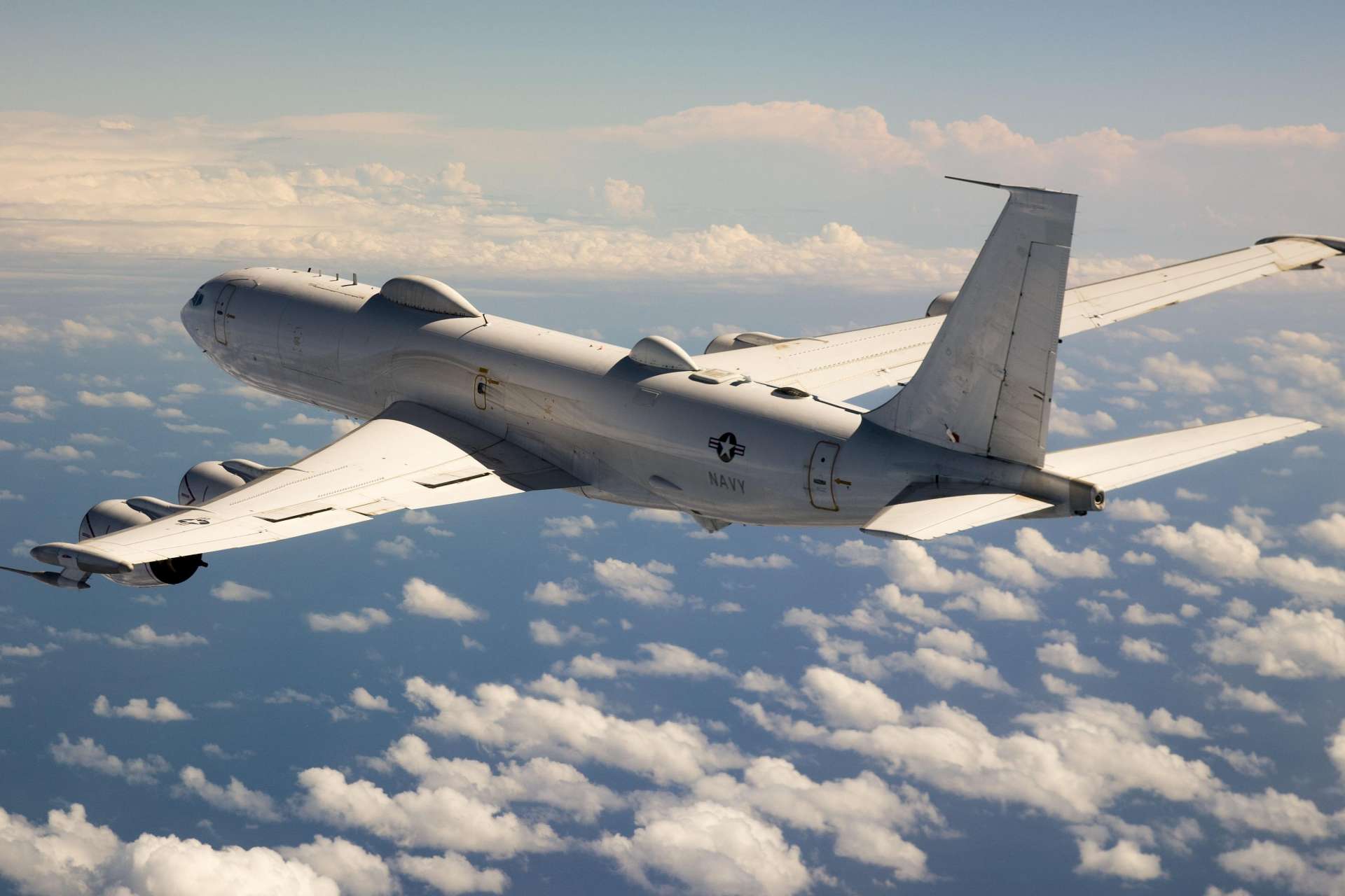 Collins Aerospace Wins $20.3M U.S. Navy Contract to Upgrade E-6B Mercury Aircraft's Nuclear Comma...