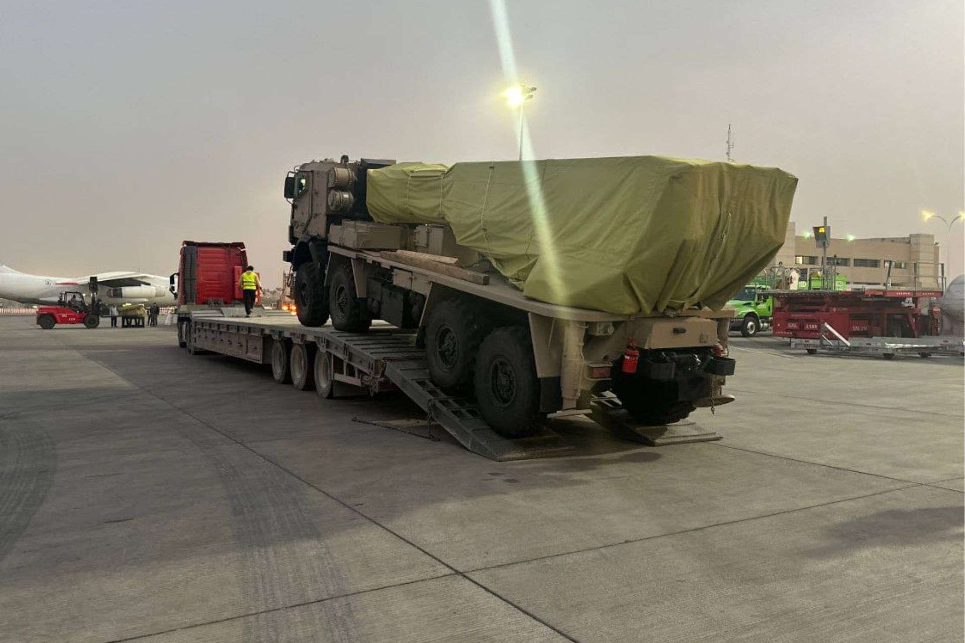 Russia Showcases Sarma 300mm MLRS in Saudi Arabia Targeting Middle East Buyers