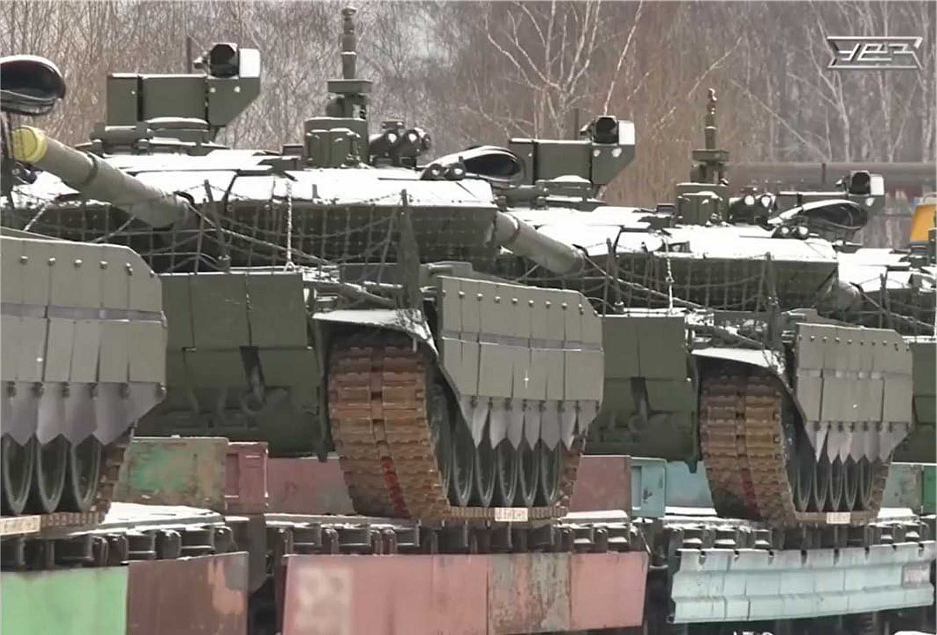 Russian Army Receives New T-90M Tanks Despite Sanctions as Defense Industry Supports Ukraine War