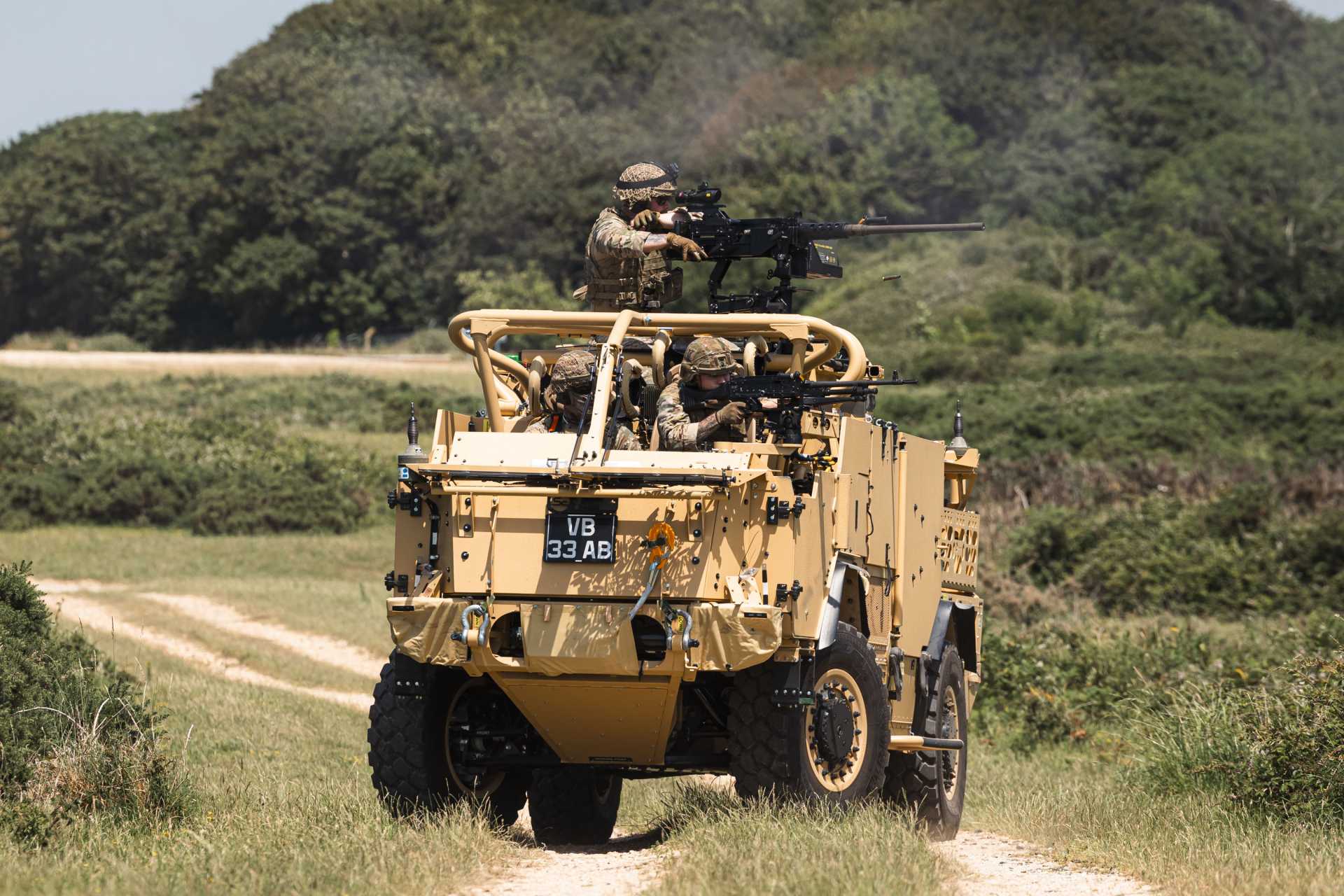 The UK Ministry of Defence awarded the first contract in February 2023 for 70 Jackal 3 vehicles, after transferring dozens of vehicles to Ukraine, and then ordered 53 additional Jackal 3 Extenda 6x6 for the entire second tranche. (Picture source: UK MoD)
