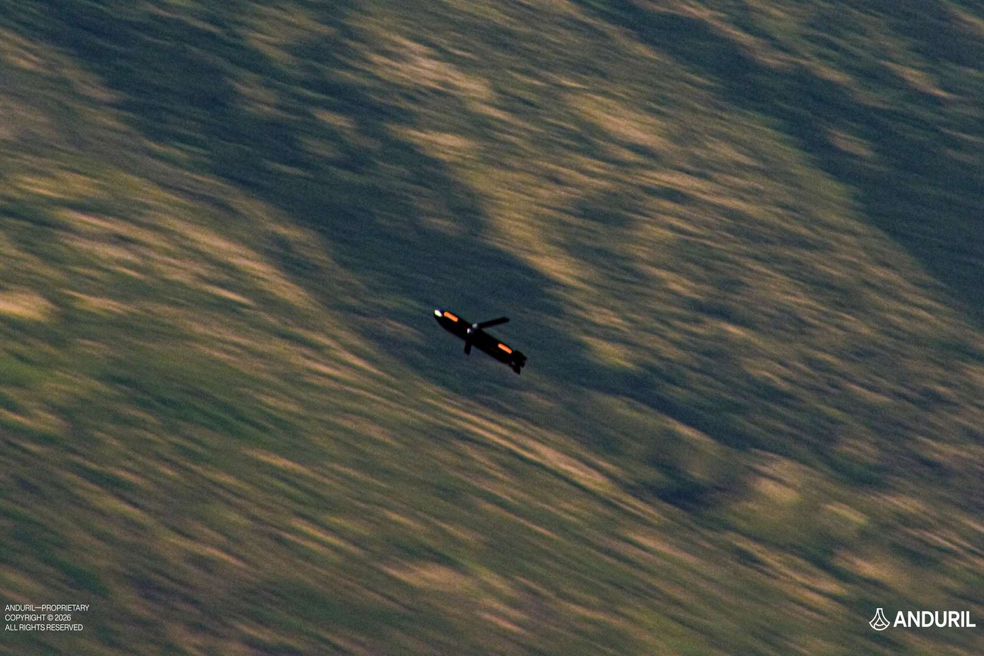 Anduril’s Barracuda-500 is a turbojet-powered cruise missile with a range above 500 nautical miles and a payload exceeding 100 pounds. A seven-year U.S. agreement covers fighter-carried and pallet-launched variants, with deliveries planned from 2027 (Picture source: Anduril).