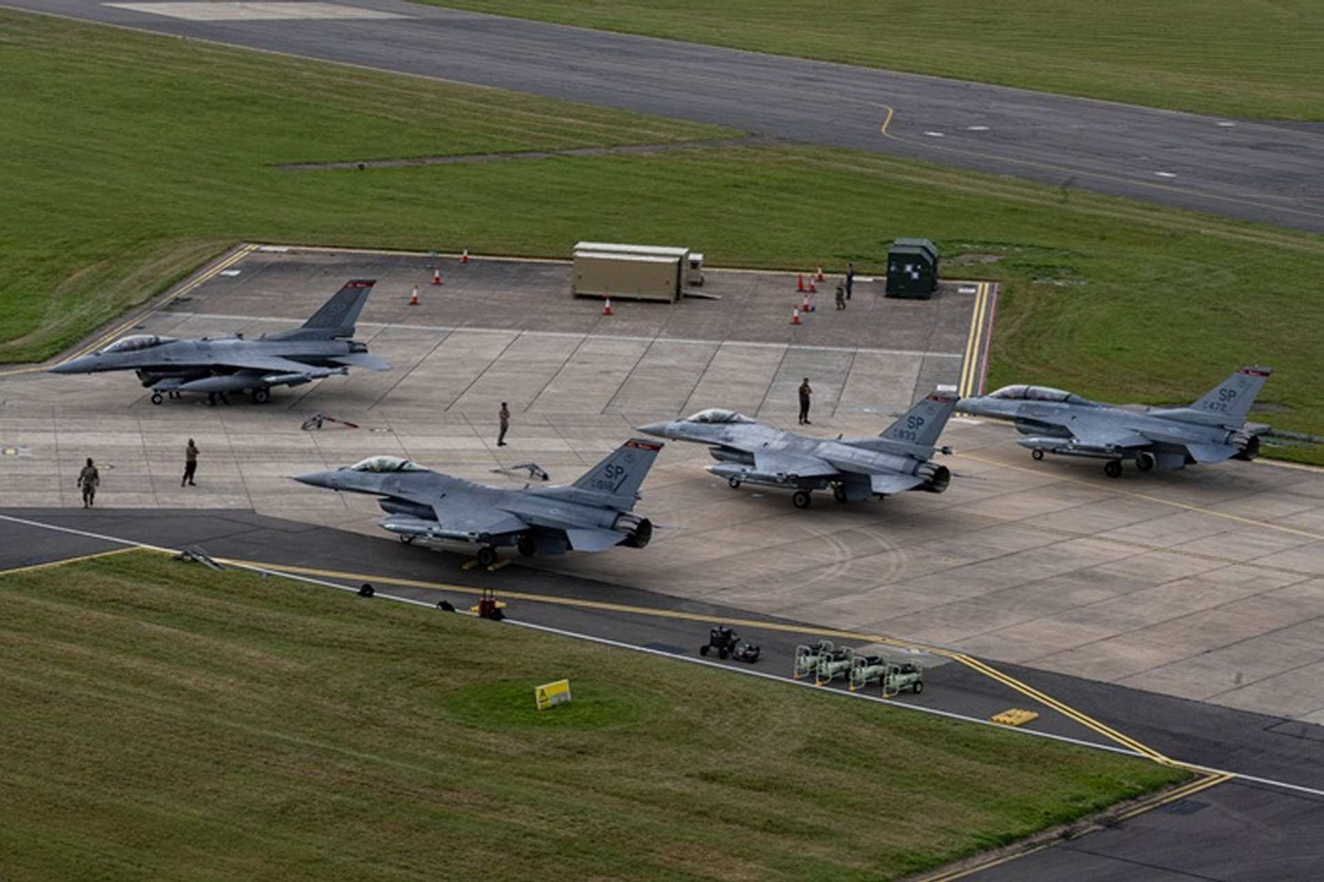 U.S. Air Force F-16CJ Block 50 fighters are deploying to the Middle East to suppress Iranian air defenses, escort strike aircraft, and use AGM-88 anti-radiation missiles against radar and surface-to-air missile sites (Picture source: U.S. DoW).