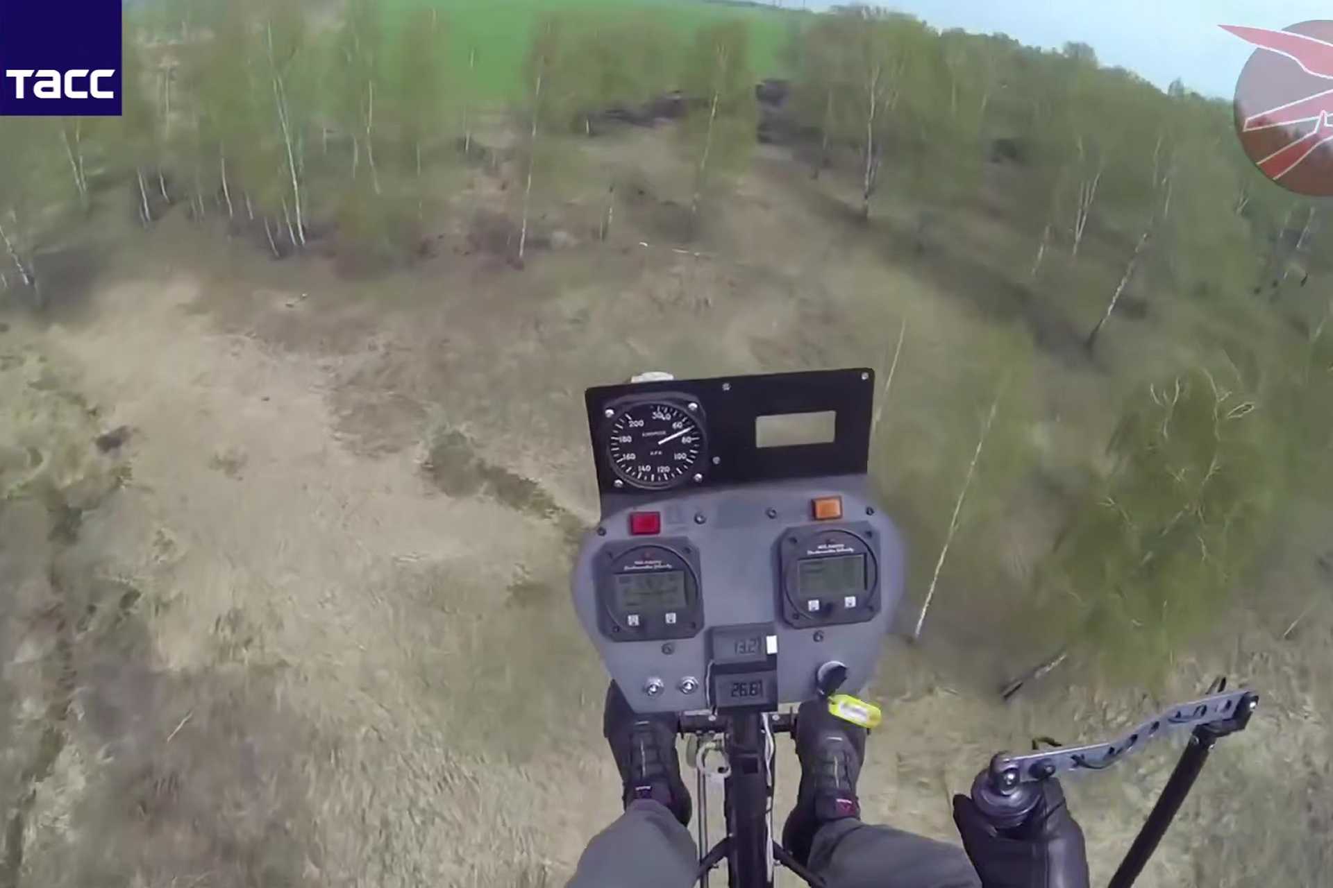 Dmitry Kuzyakin, general designer of TsKBR, stated that personnel already proficient in manual FPV drone control could transition more easily because they have experience with first-person orientation, continuous attitude correction and fast control inputs. (Picture source: TASS)