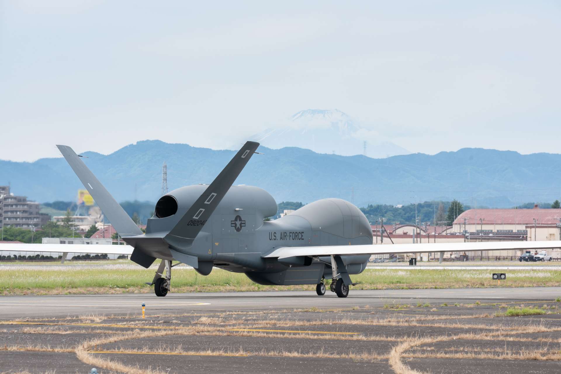 U.S. Air Force RQ-4B Global Hawk Block 40 unmanned reconnaissance aircraft have been permanently relocated from Guam to Yokota Air Base, Japan, improving high-altitude ISR coverage, radar surveillance, and warning capacity across key Indo-Pacific operating areas (Picture source: U.S. DoW).