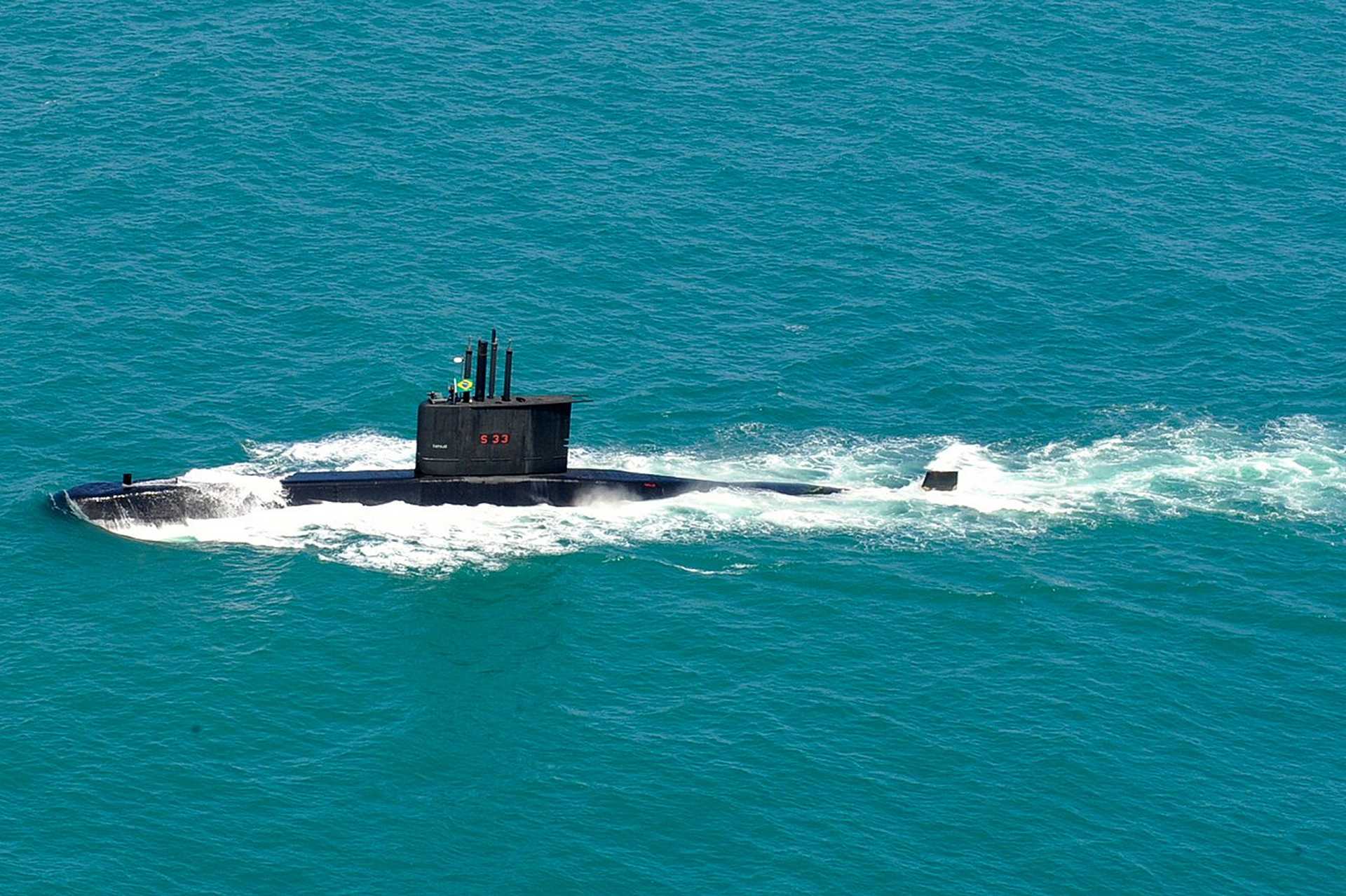 Brazil prepares two Tupi-class submarines as targets for future SINKEX sinking exercise