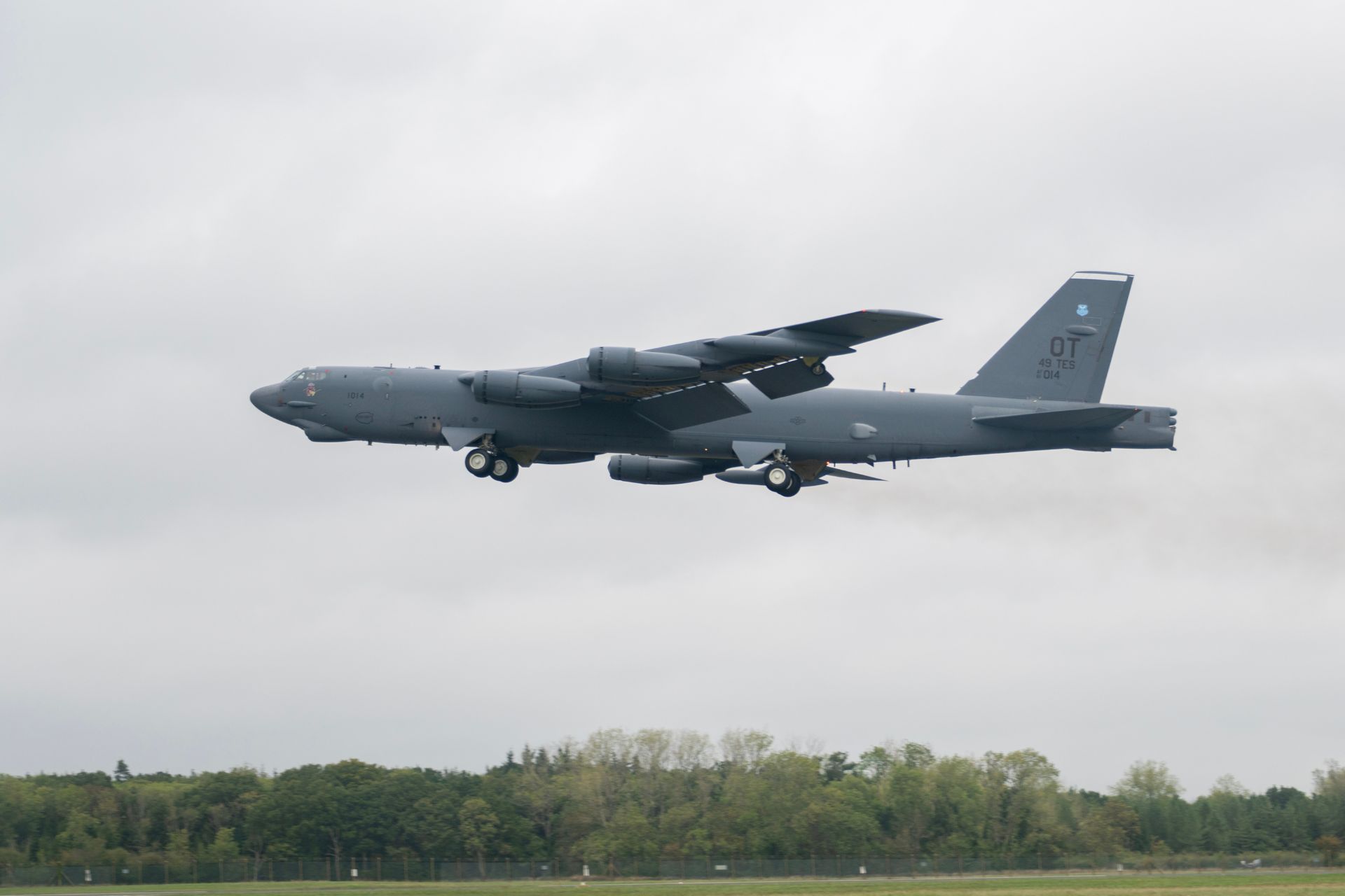 UK Authorizes US Strikes on Iranian Missile Sites from British Bases