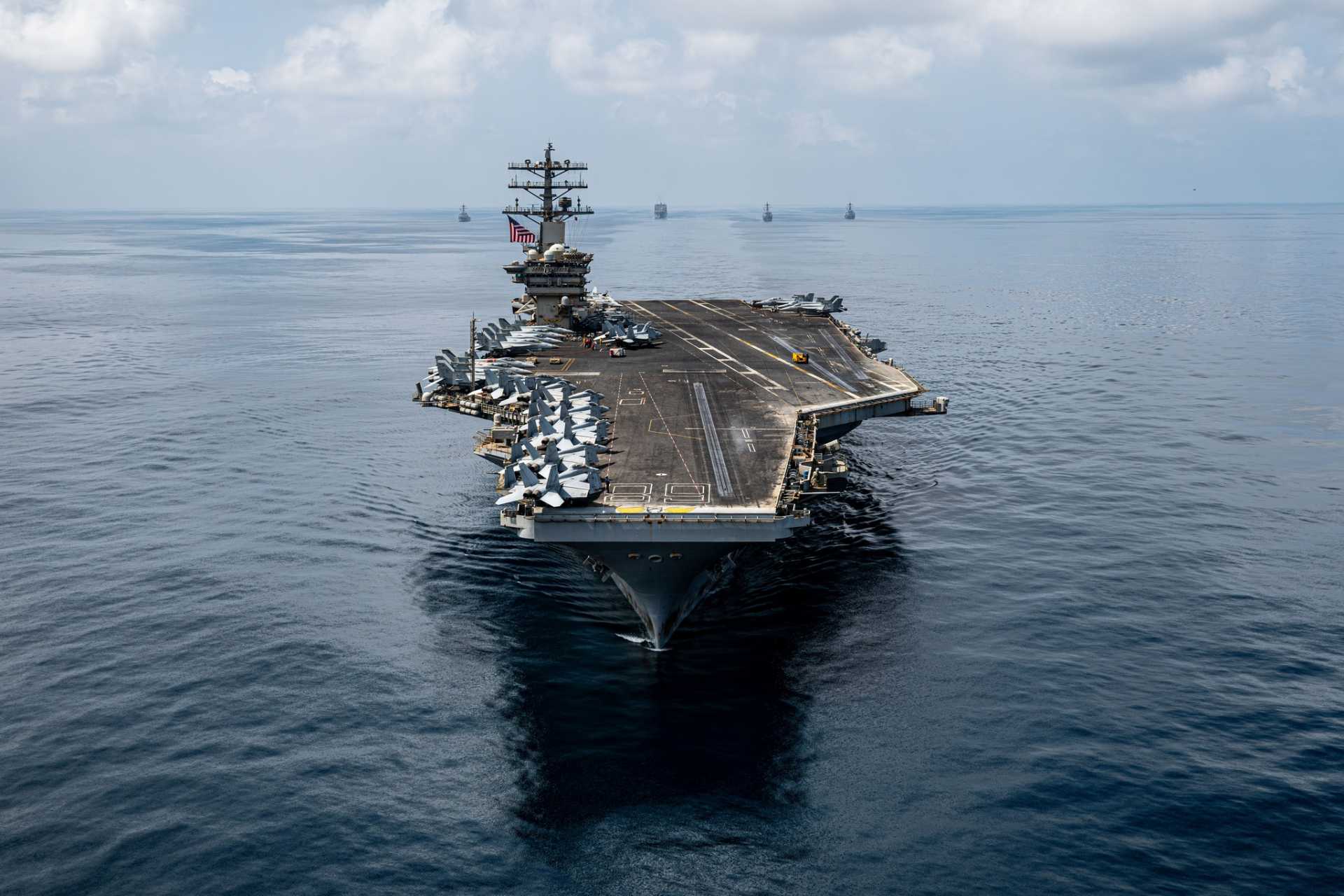 The USS Nimitz Carrier Strike Group entered the Caribbean Sea as the Trump administration unsealed criminal charges against Cuban leader Raúl Castro over the 1996 shootdown of two civilian aircraft, creating the most visible U.S. military pressure signal directed at Havana in years. (Picture source: US Navy)