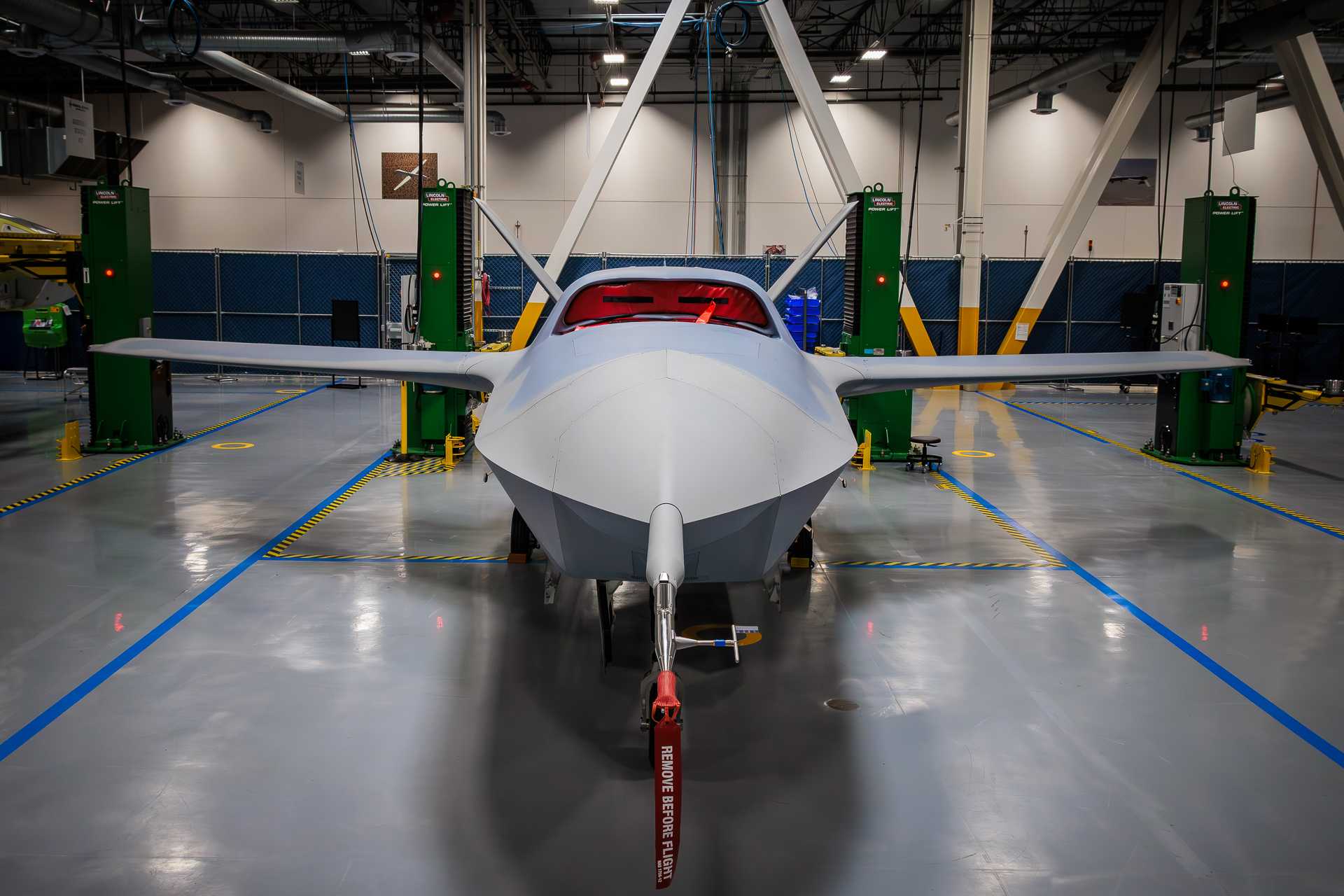 Developed by General Atomics Aeronautical Systems, the YFQ-42A Dark Merlin, the first official Increment 1 CCA contender, emphasizes modular payloads, autonomous teaming, and relatively low procurement cost for ISR, air-to-air support, strike, and electronic warfare missions. (Picture source: US DoD)