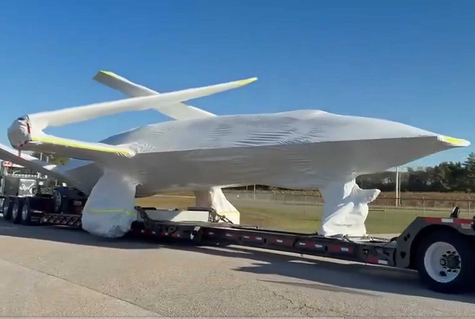 Boeing’s second MQ-25A Stingray drone tanker moves to MidAmerica St. Louis Airport for final assembly ahead of ground testing. Designed to assume refueling duties currently performed by Super Hornets, the MQ-25A will help free more U.S. Navy fighters for combat missions. (Picture source: Boeing Defense)