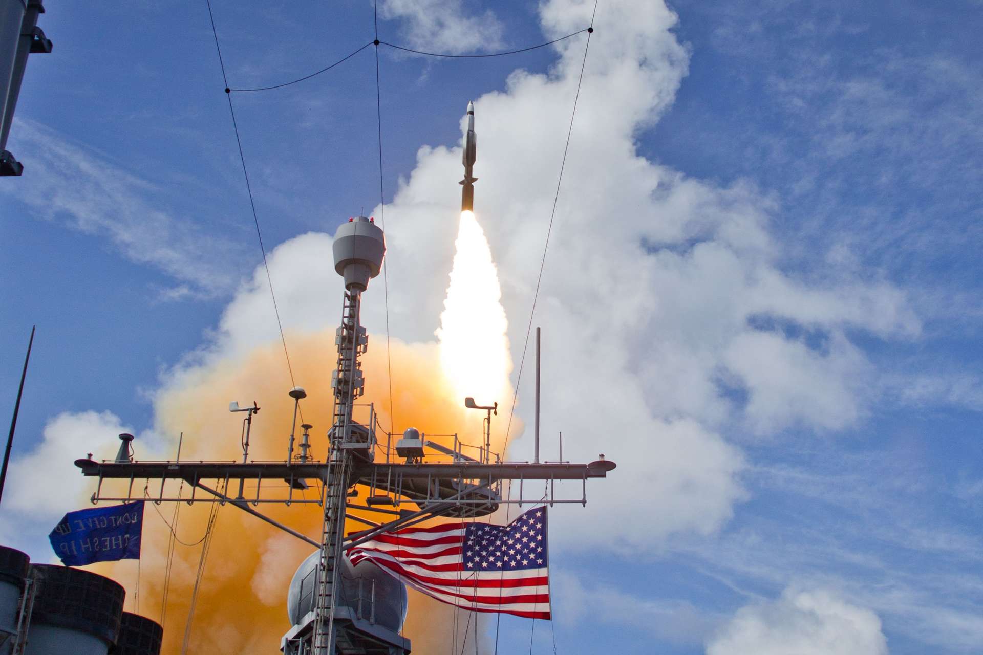 Raytheon has secured a contract worth up to $6.3 billion to produce and sustain SM-3 Block IB interceptors, strengthening U.S. sea-based ballistic missile defense capacity and replenishing critical missile inventories (Picture Source: U.S. Navy)