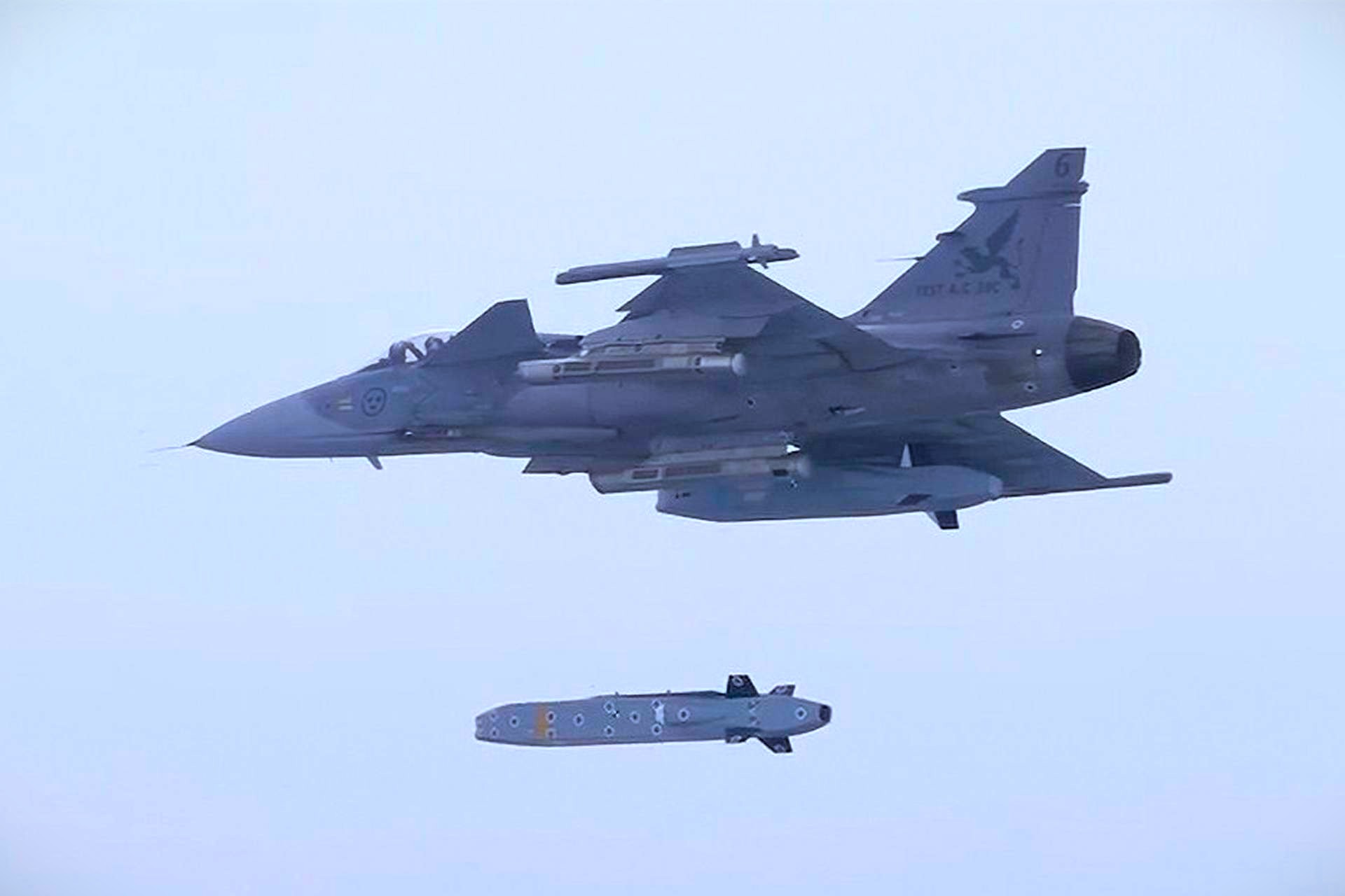 Sweden is preparing its Gripen fighters and Taurus missiles for long-range deep strikes against Russian military targets if Moscow launches an attack (Picture Source: Swedish MoD)