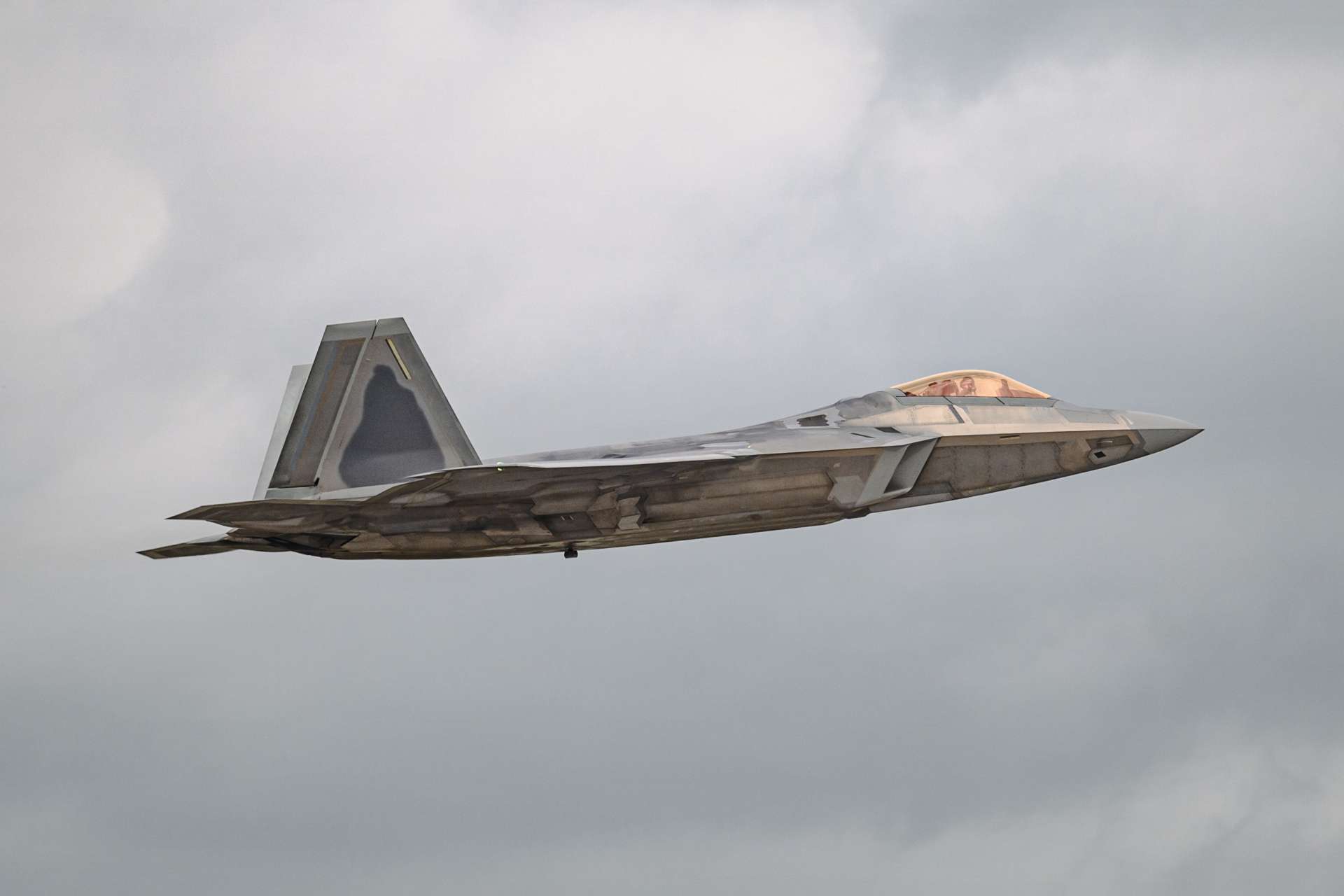 The deployment of U.S. Air Force F-22 Raptors to Tsuiki Air Base during Keen Sword 27 highlights preparations for dispersed, high-end combat operations across the Western Pacific (Picture Source: U.S. Air Force)