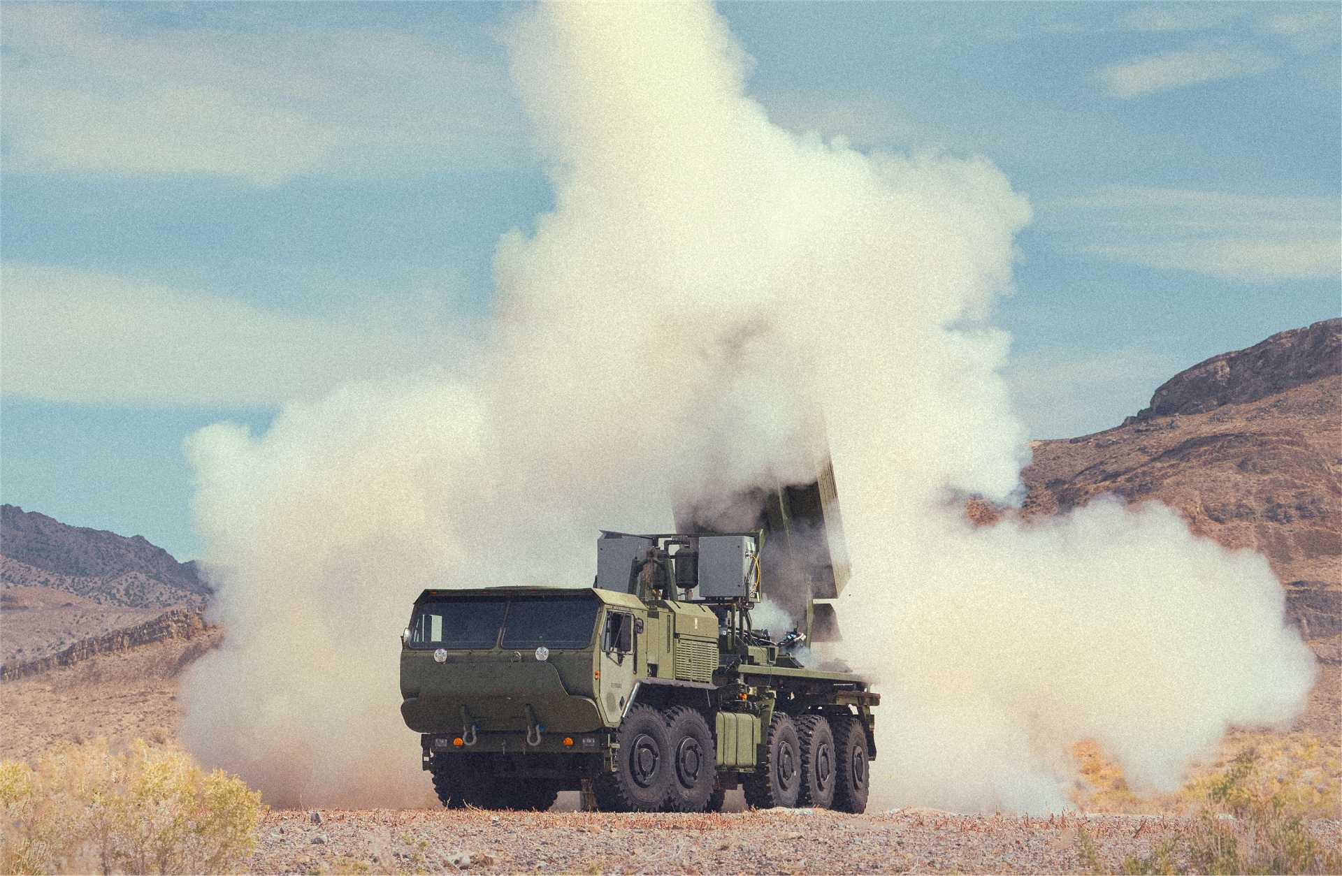 Castelion’s Blackbeard hypersonic missile is seen launching from a containerized ground launcher during a developmental test, illustrating the mobile launch architecture being developed for future integration with the U.S. Army’s HIMARS long-range strike capability.